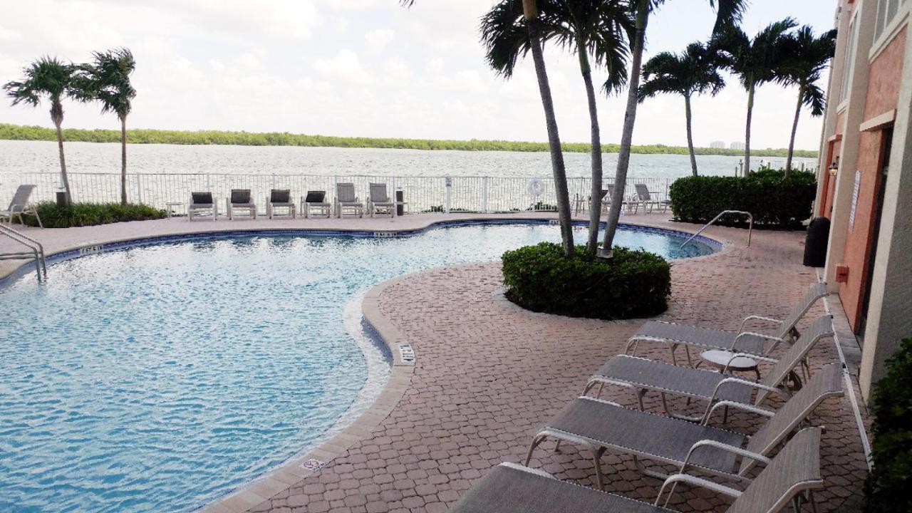 Lover'S Key Resort By Check-In Vacation Rentals Fort Myers Beach Exterior photo